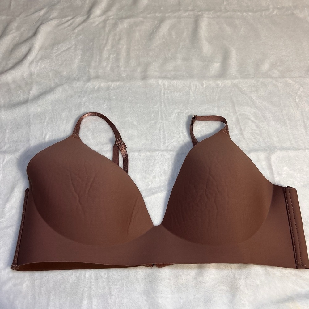Vine Camuto 38 C Blush Rose Wire free Bra Satin Trim T Shirt Bra